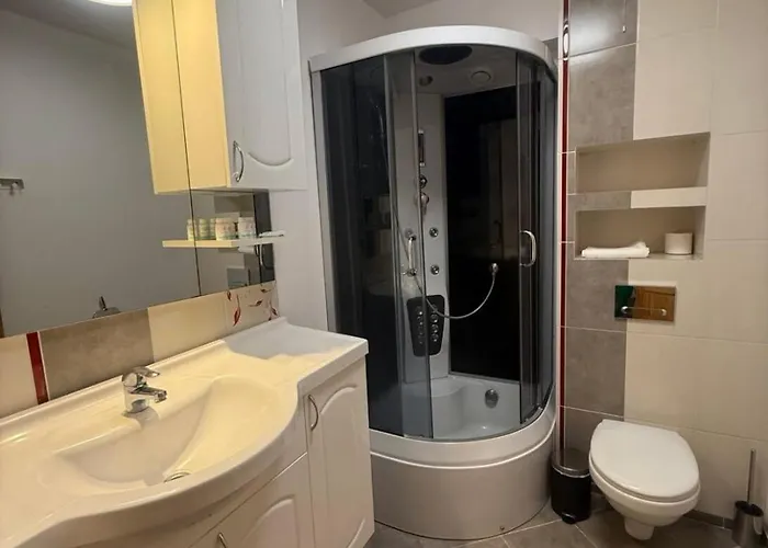 Goscinne U Niny - 3*