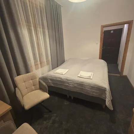 Goscinne U Niny - Penzion Sklářská Poruba